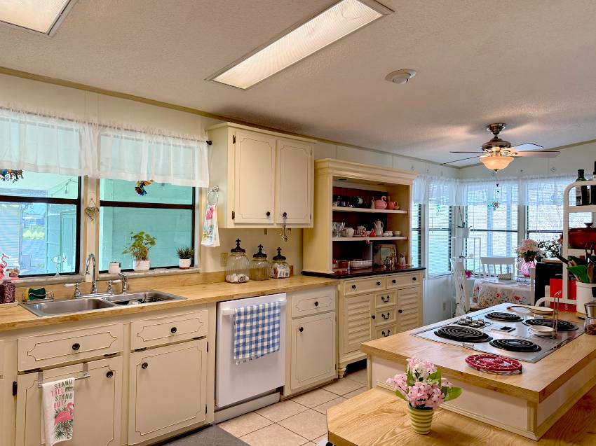 4115 Long Lake Way a Ellenton, FL Mobile or Manufactured Home for Sale